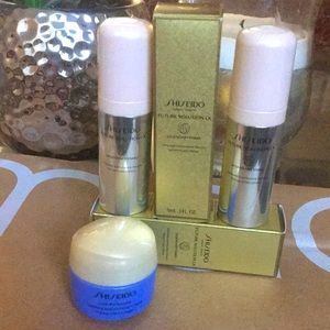 💯 authentic! Shiseido trio skincare set!